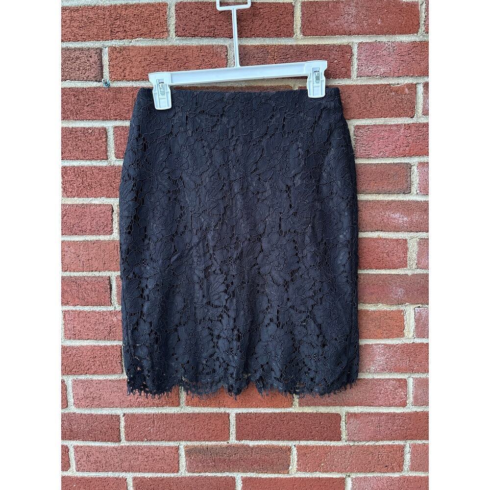Banana Republic Lace Pencil Skirt Navy Blue Floral Midi Career Size 4 - Picture 2 of 5
